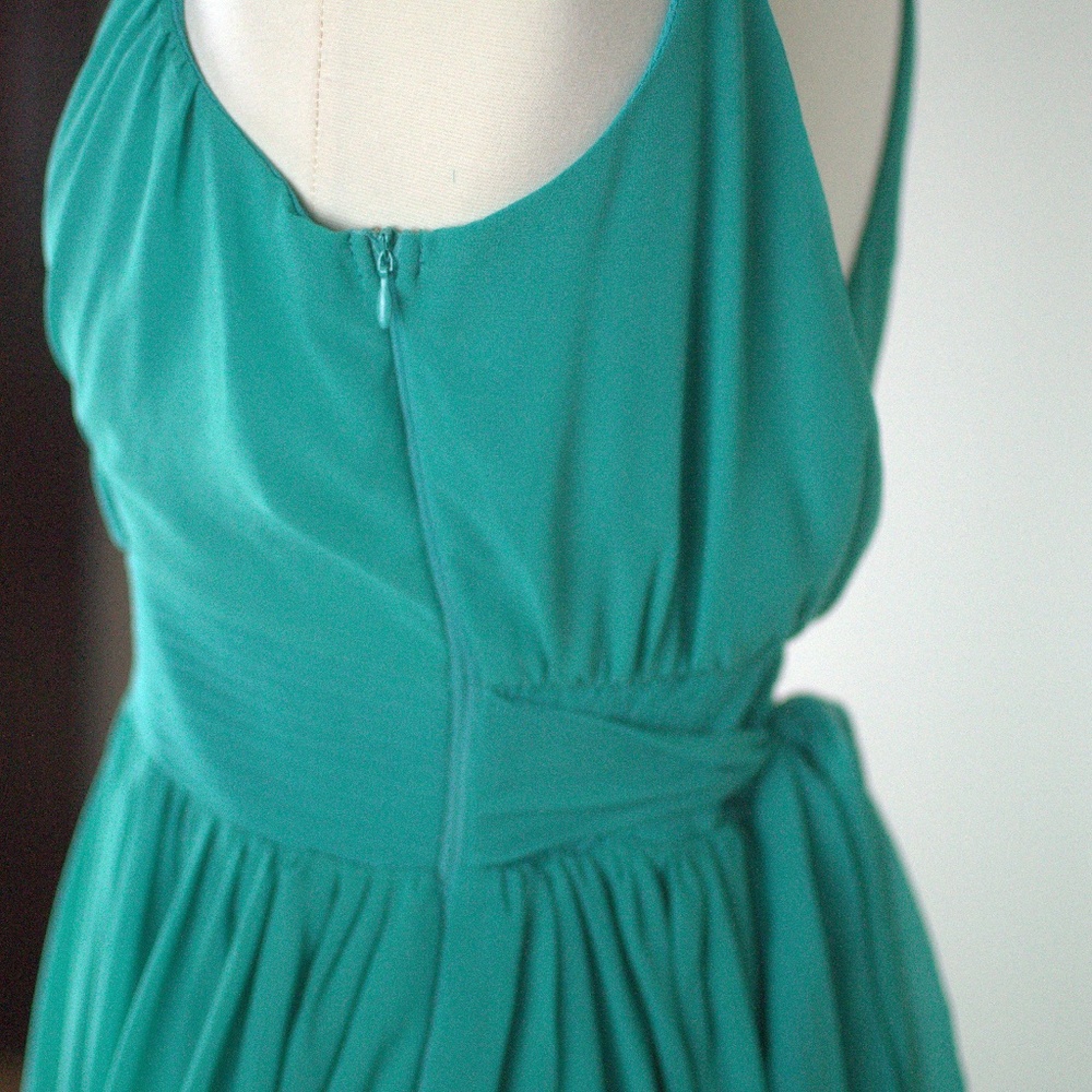 Double Zero V-Neck Chiffon Dress - Picture 6 of 6